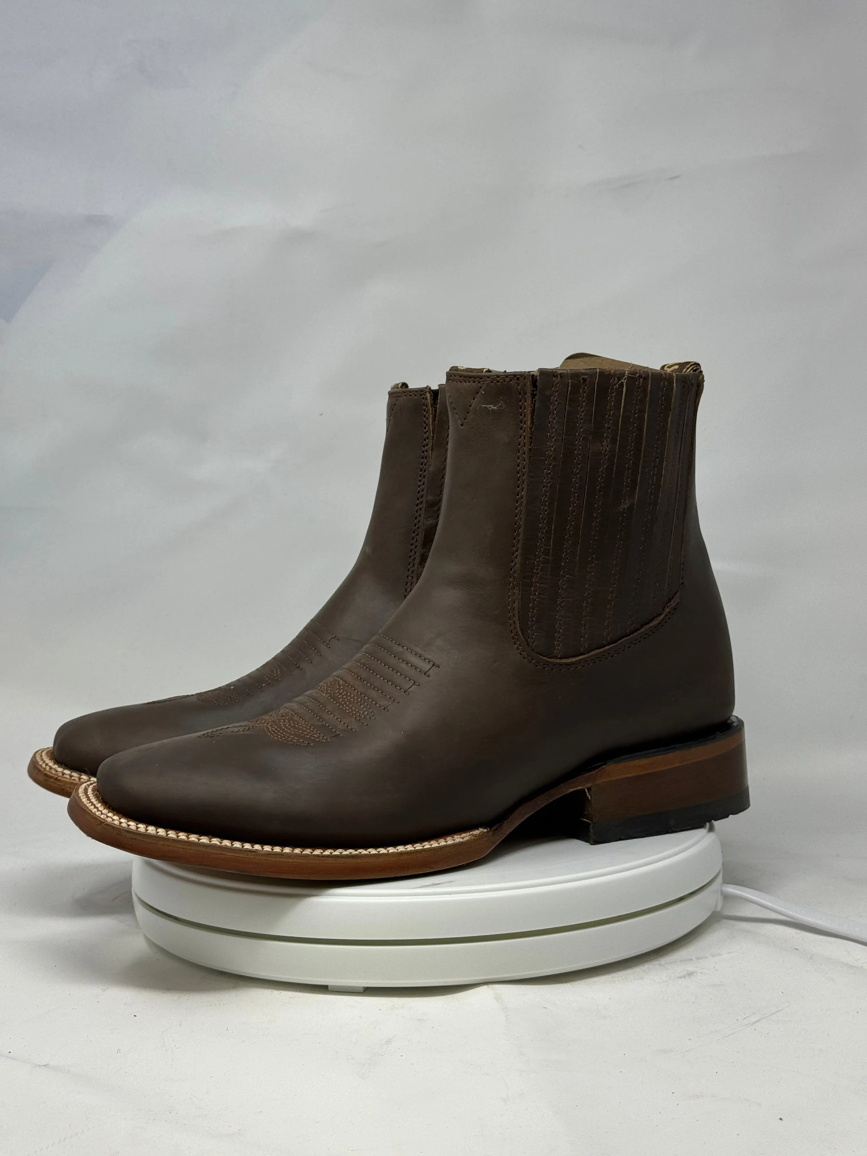 1000 | Crazy Horse Tan H-toe Chelsea Boots