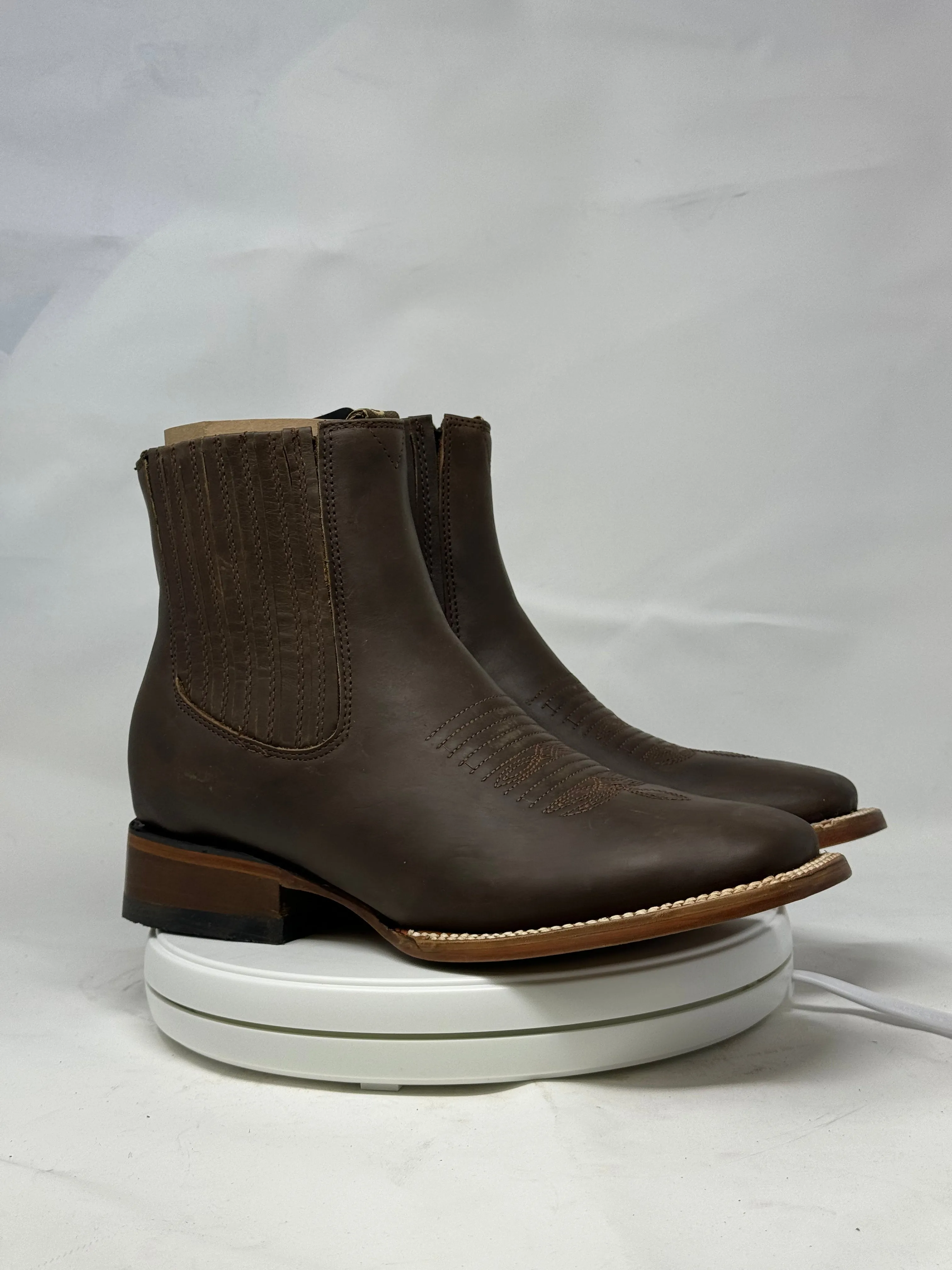 1000 | Crazy Horse Tan H-toe Chelsea Boots