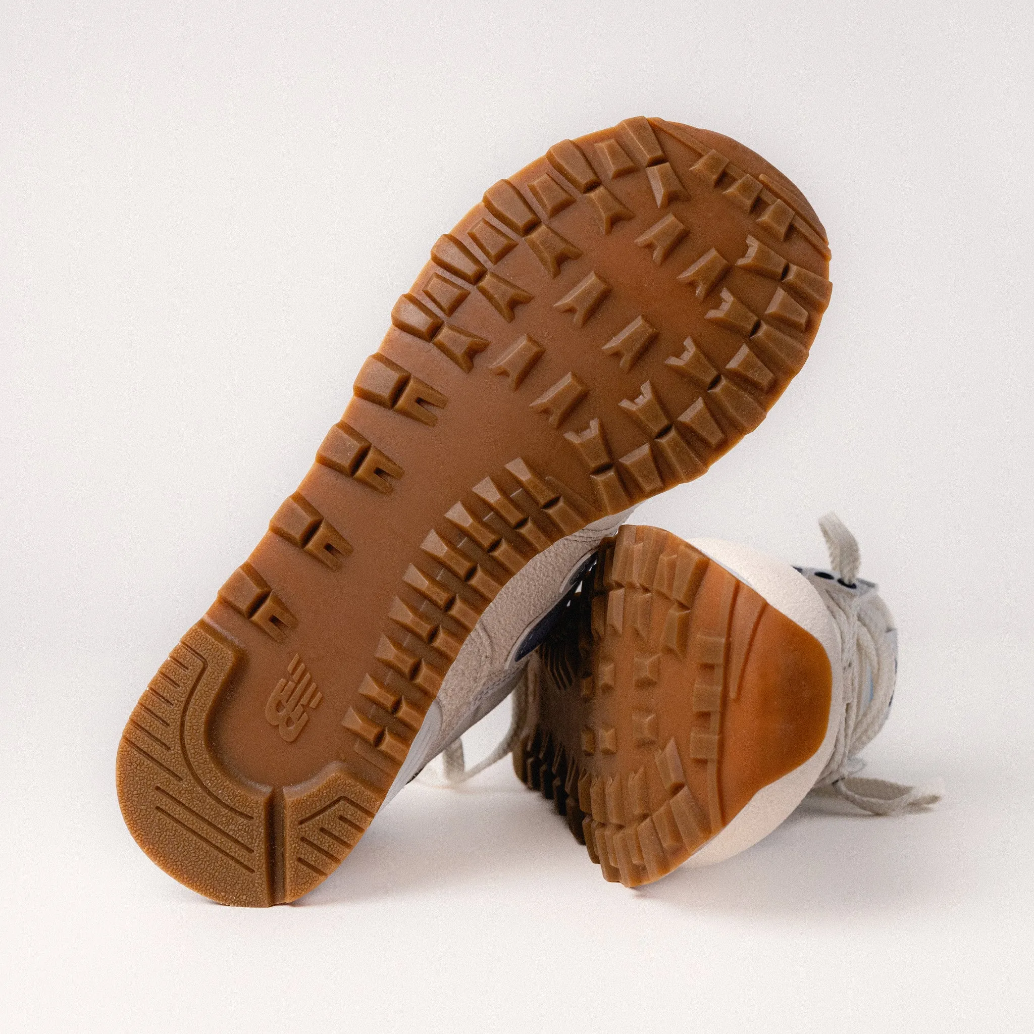 574 CLASSIC - LINEN - SUEDE/MESH