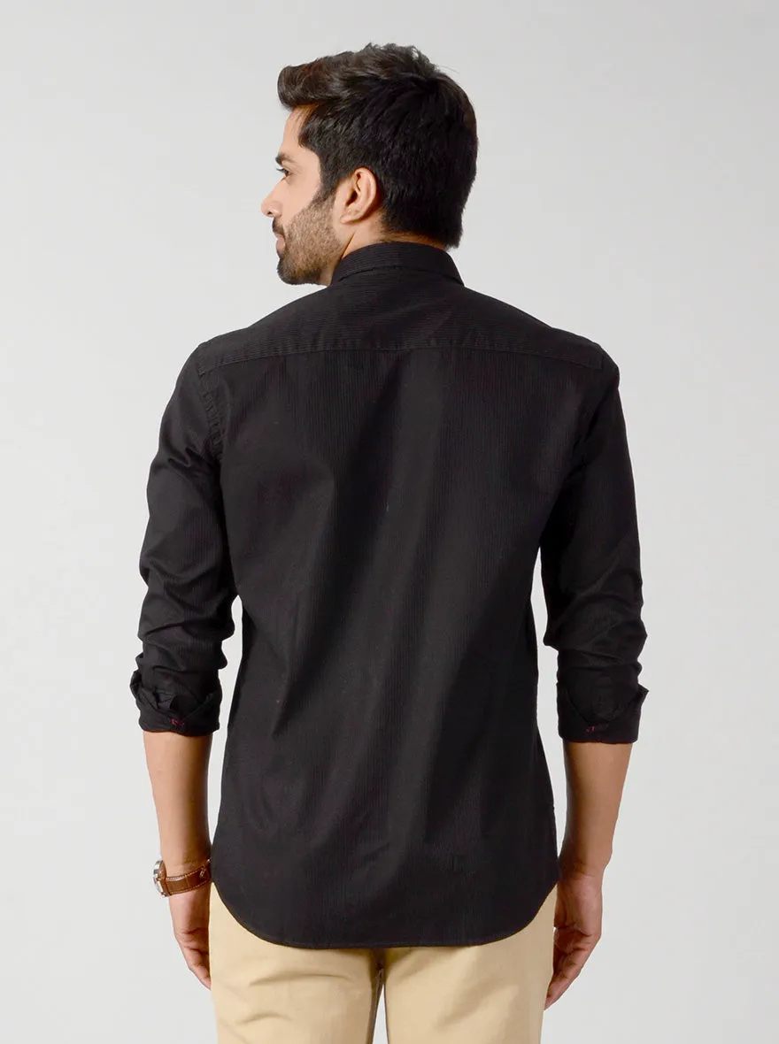Black Solid Slim Fit Casual Shirt | JadeBlue
