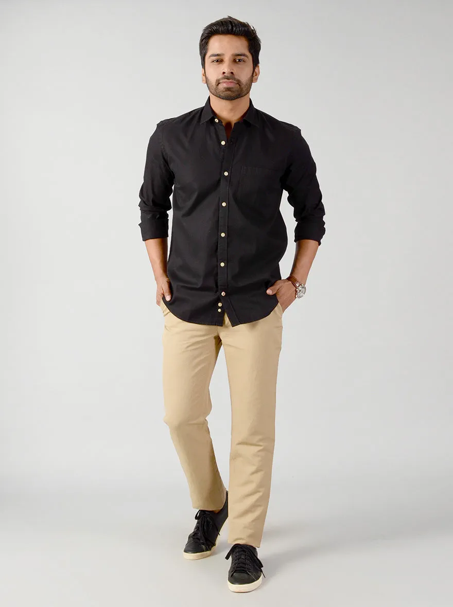 Black Solid Slim Fit Casual Shirt | JadeBlue