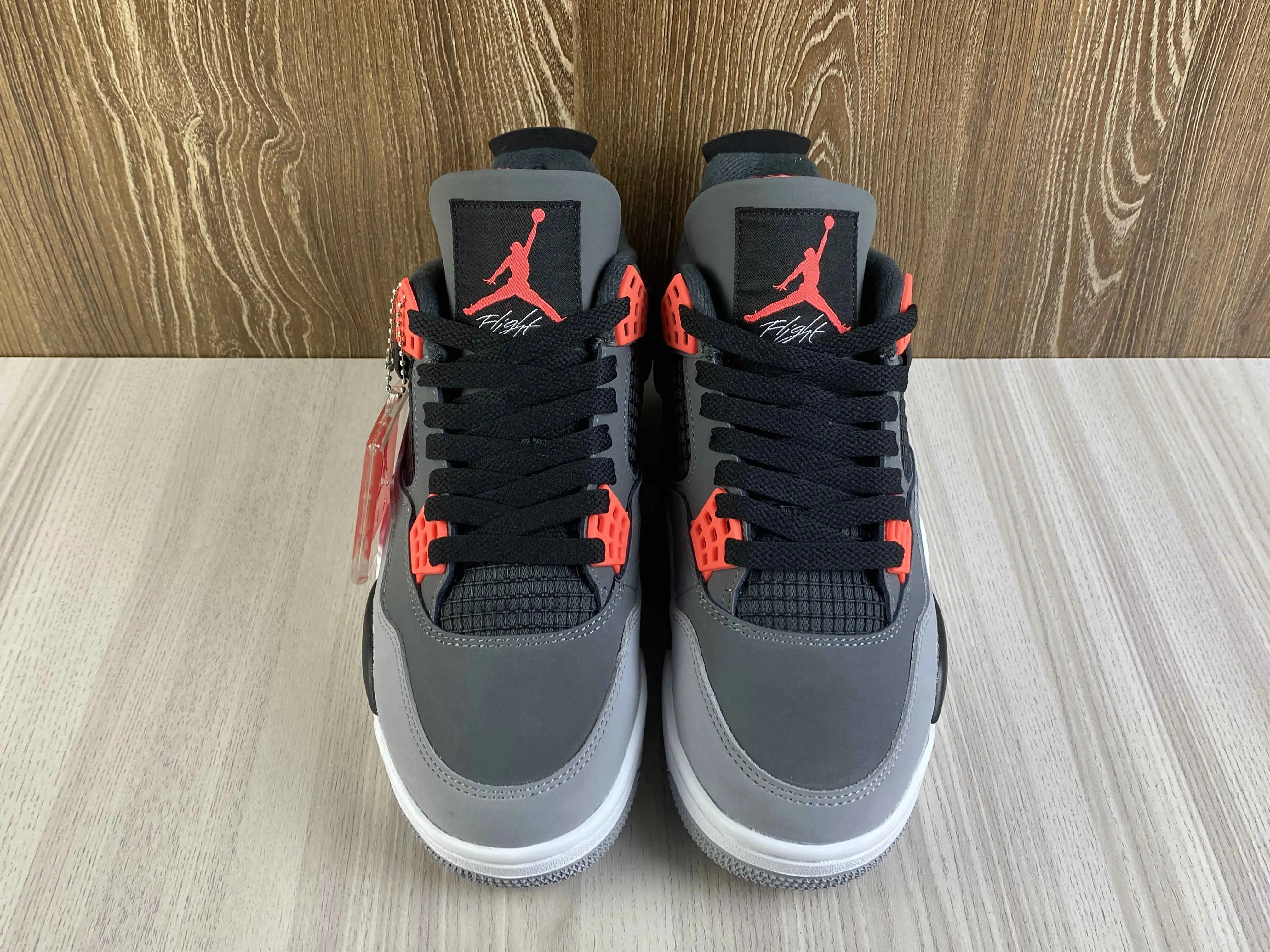 Classic Retro 4 Sneakers - Infrared