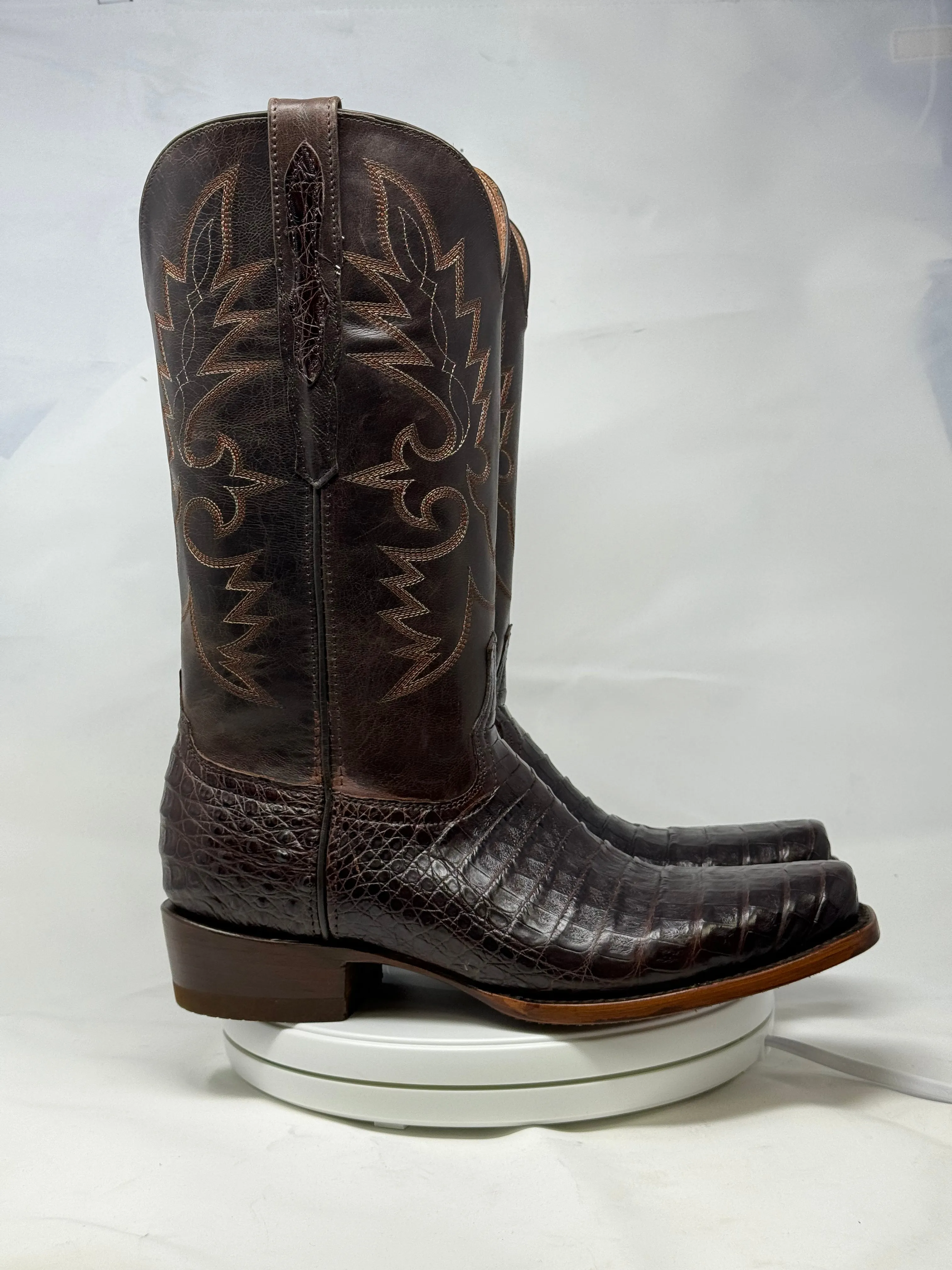 DJ2028 | Don Juan Boots Men's Caiman Belly Chocolate Diamond Toe