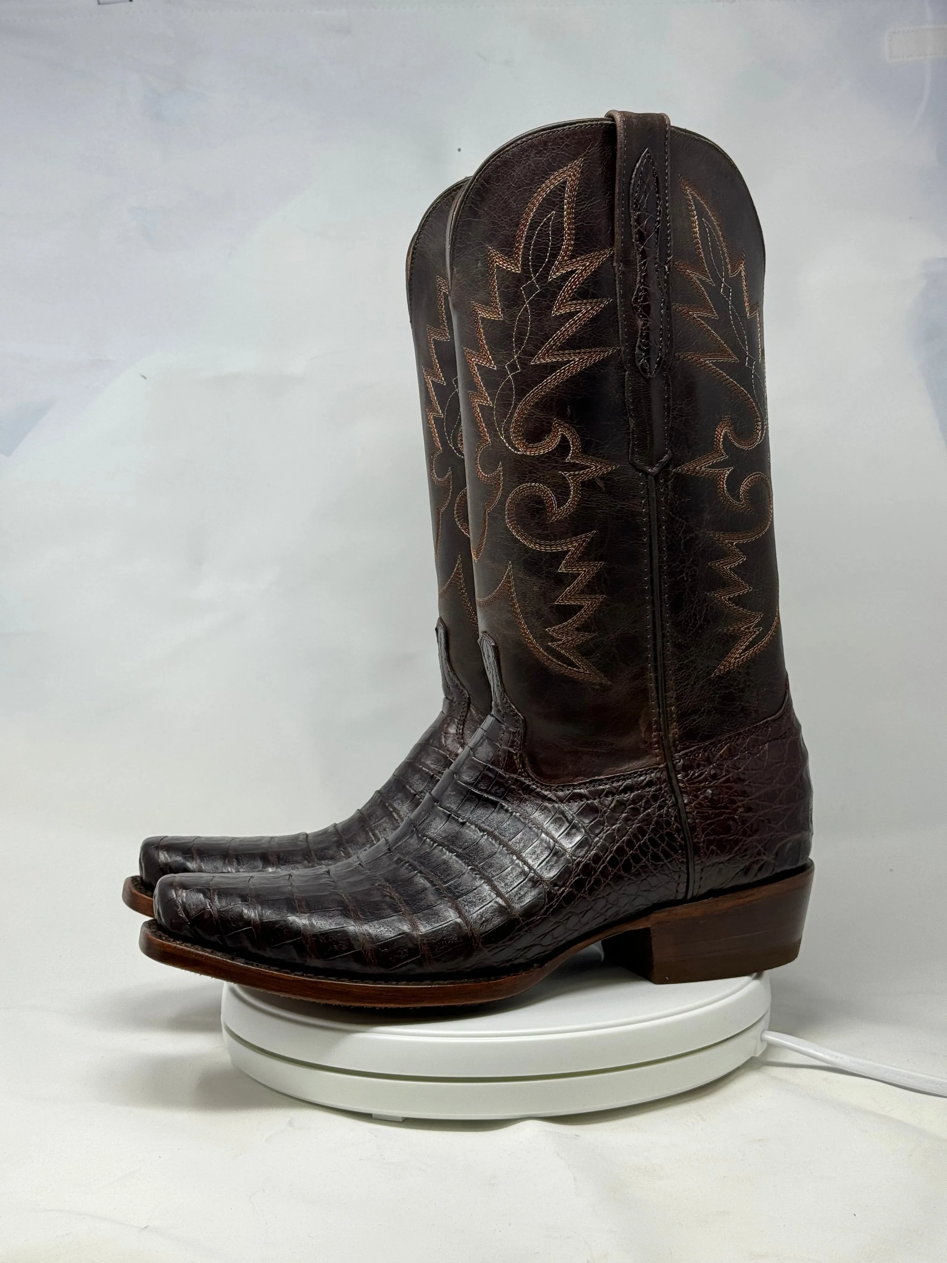 DJ2028 | Don Juan Boots Men's Caiman Belly Chocolate Diamond Toe