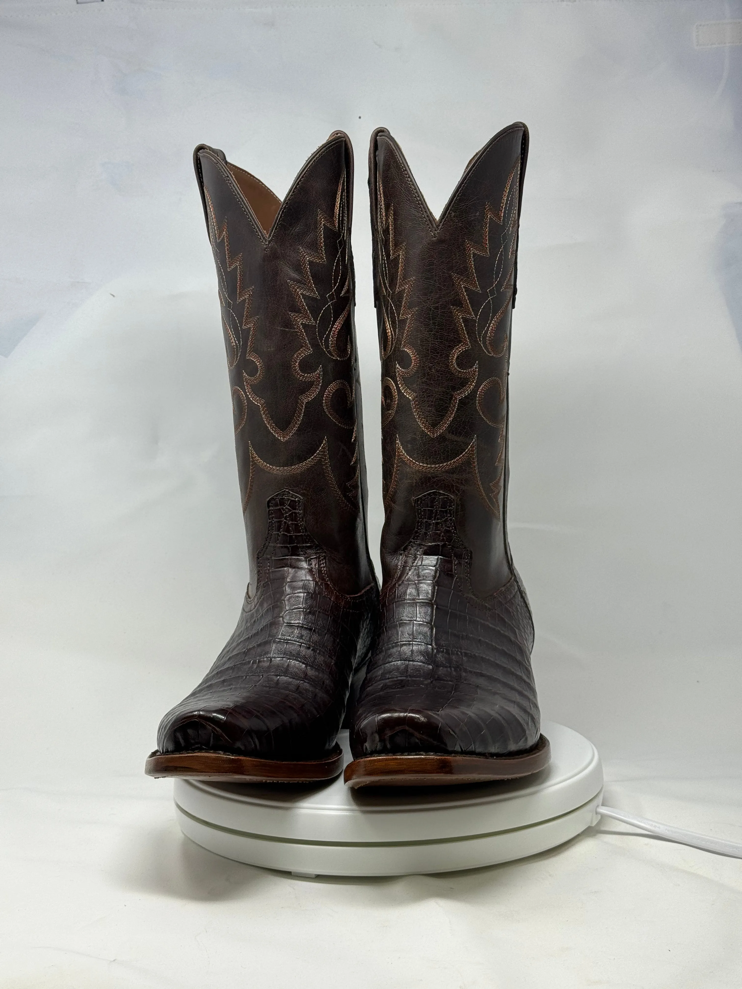 DJ2028 | Don Juan Boots Men's Caiman Belly Chocolate Diamond Toe