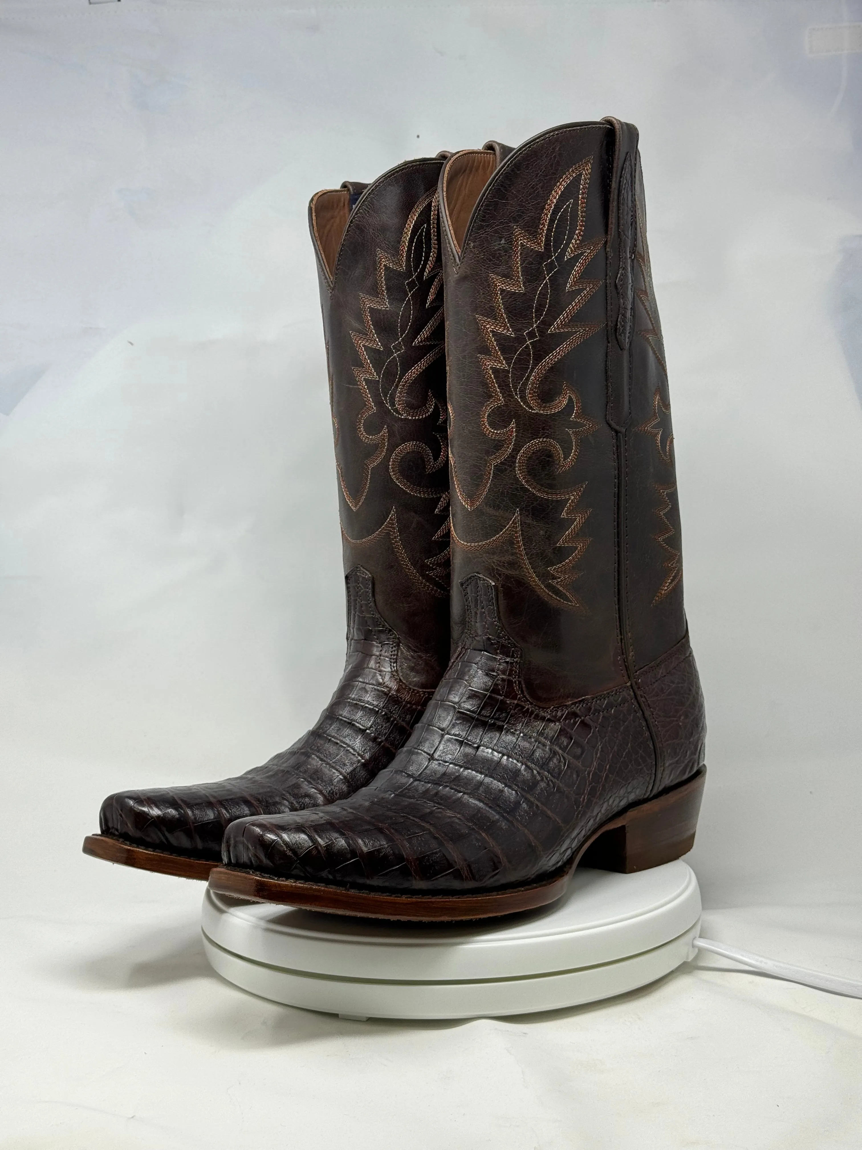 DJ2028 | Don Juan Boots Men's Caiman Belly Chocolate Diamond Toe