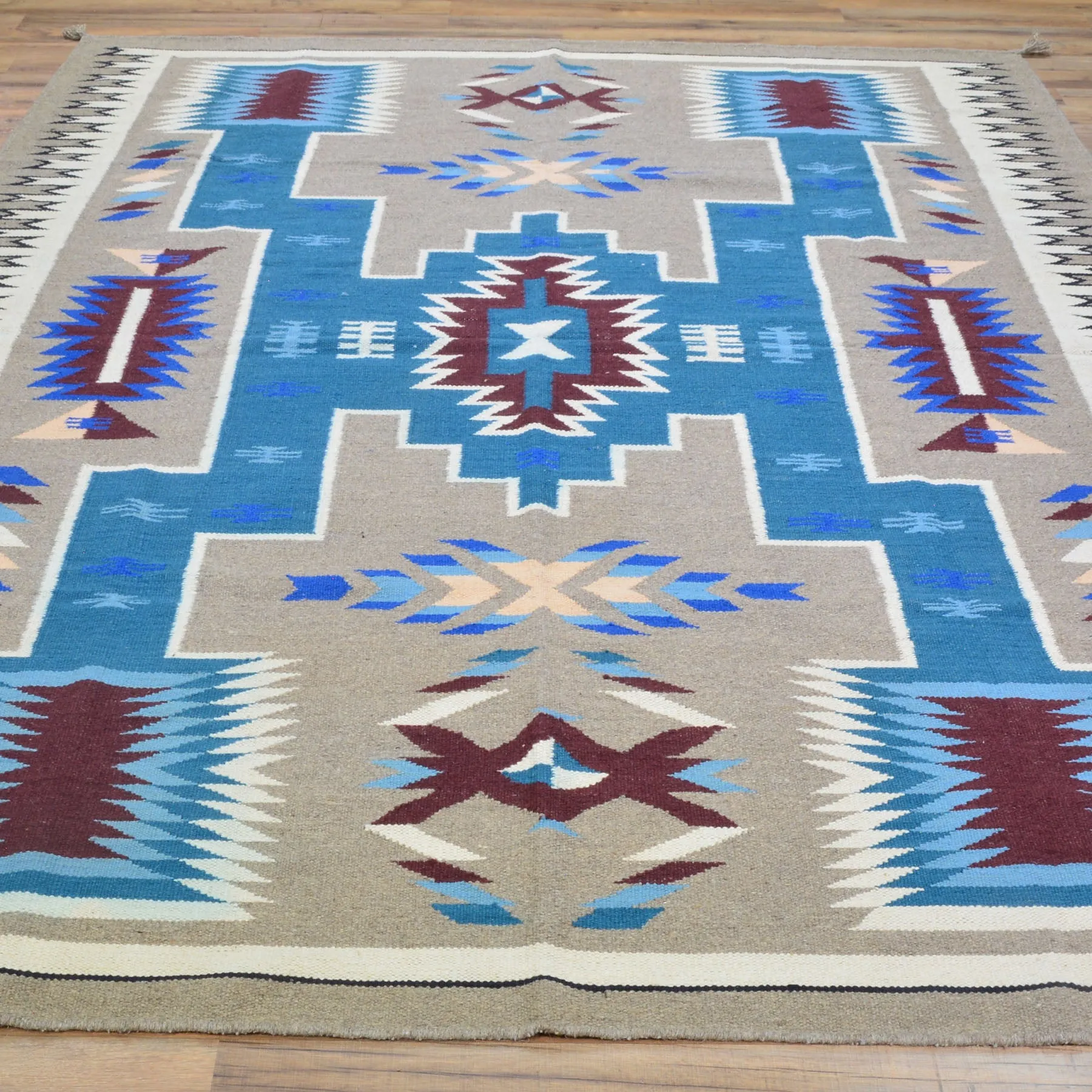 Hand-Woven Reversible Southwestern Design Handmade Wool Kilim (Size 6.0 X 8.11) Cwral-10344