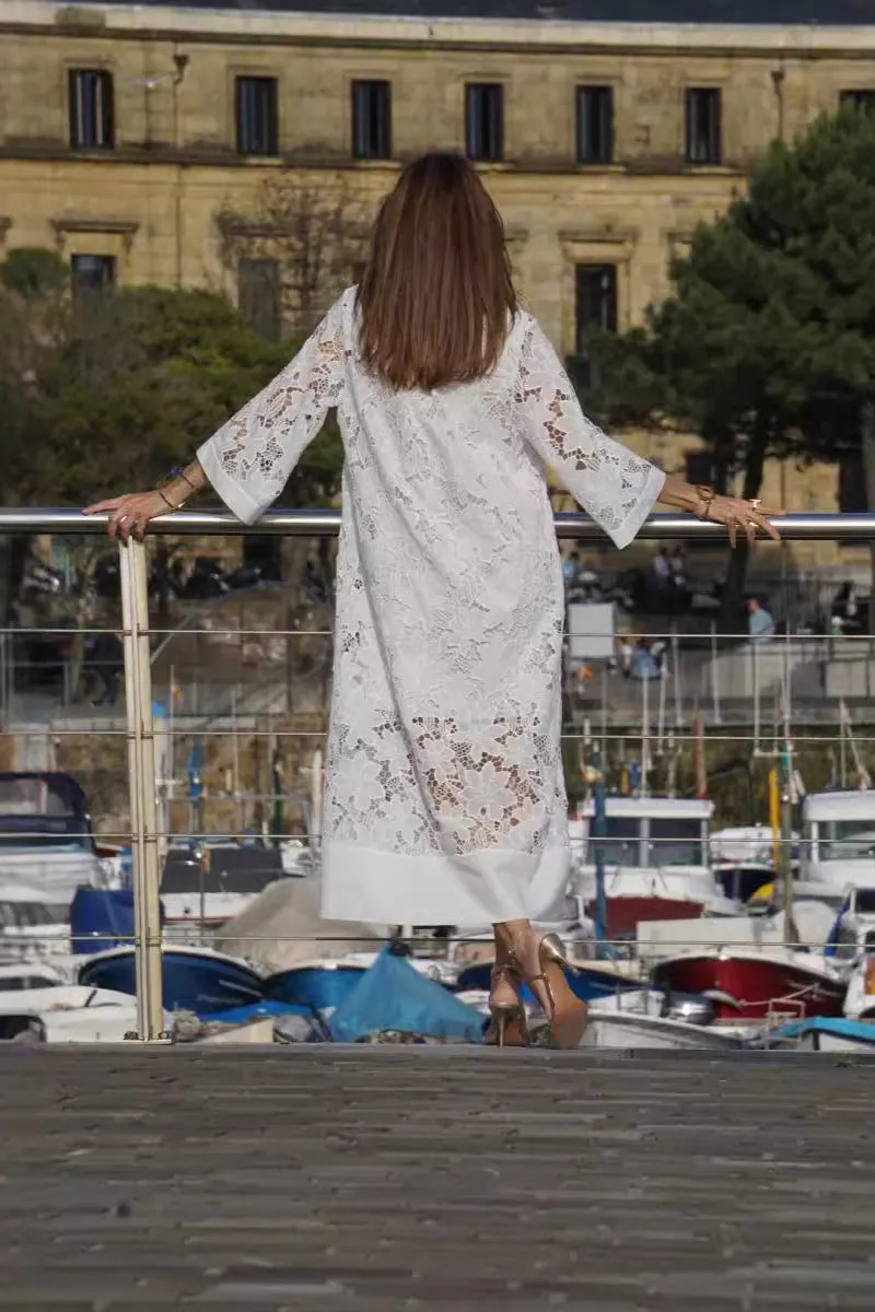 Mireille | Modern Flowing Refined Lace Dress