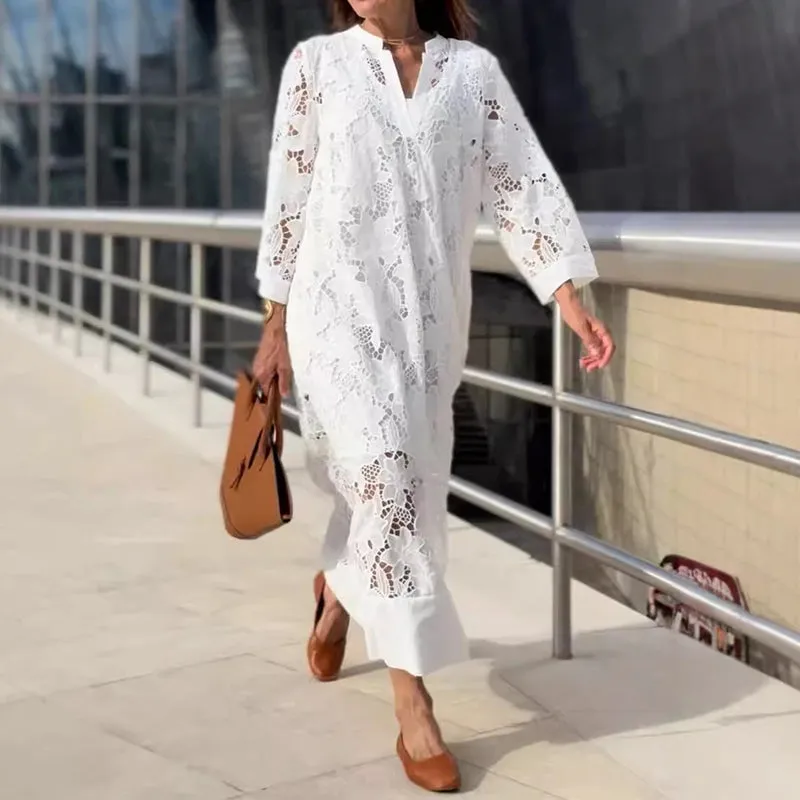 Mireille | Modern Flowing Refined Lace Dress