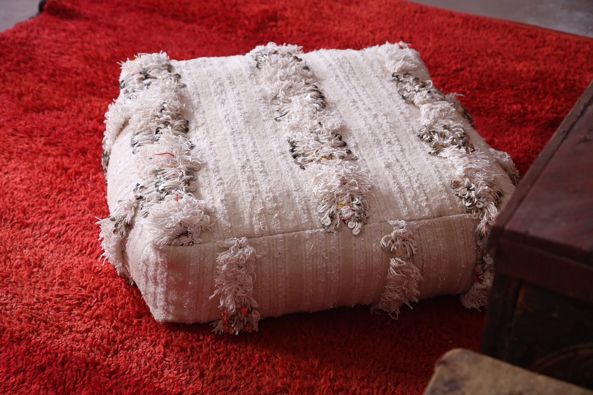 Moroccan handwoven woven berber kilim pouf