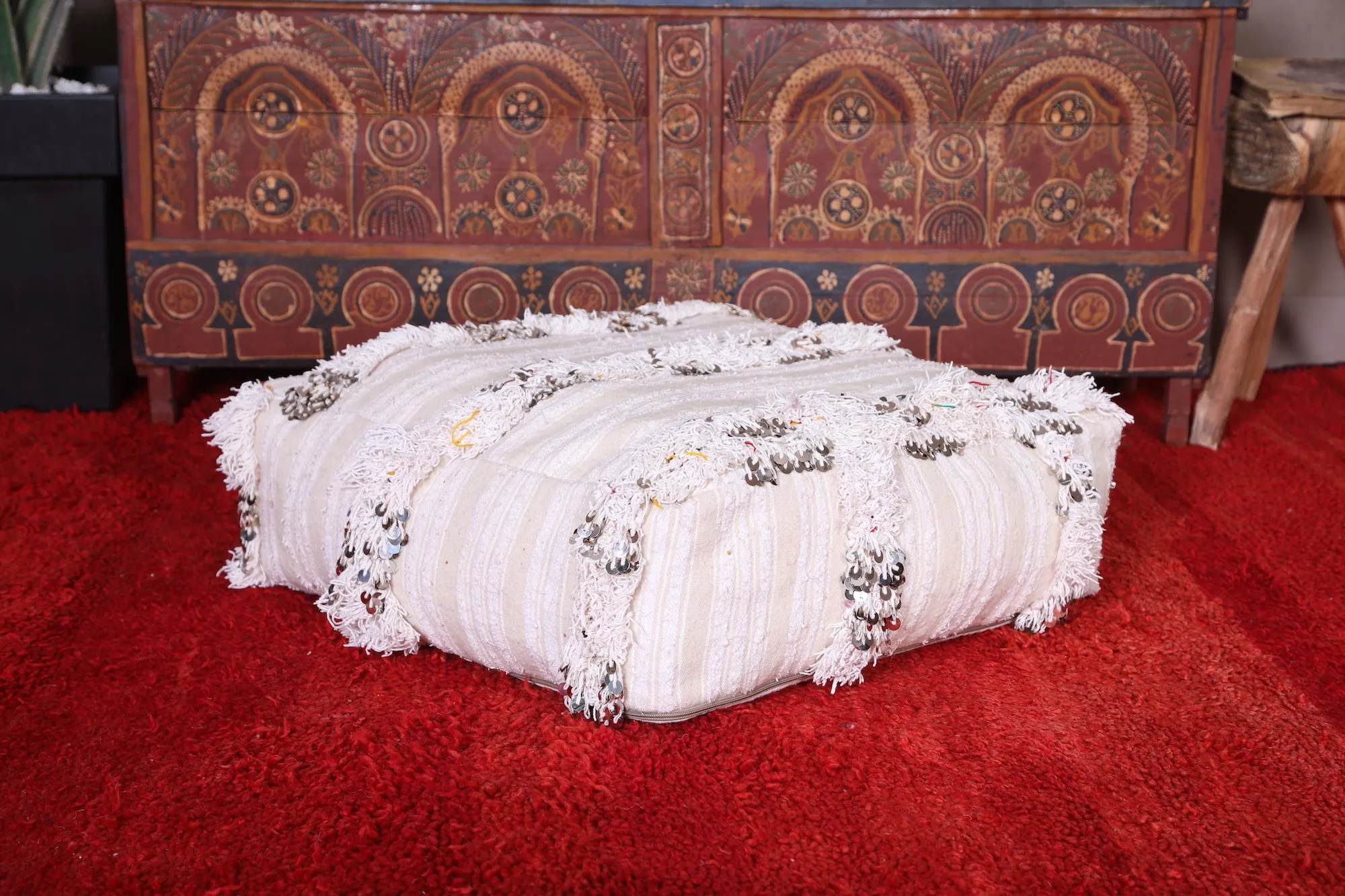 Moroccan handwoven woven berber kilim pouf