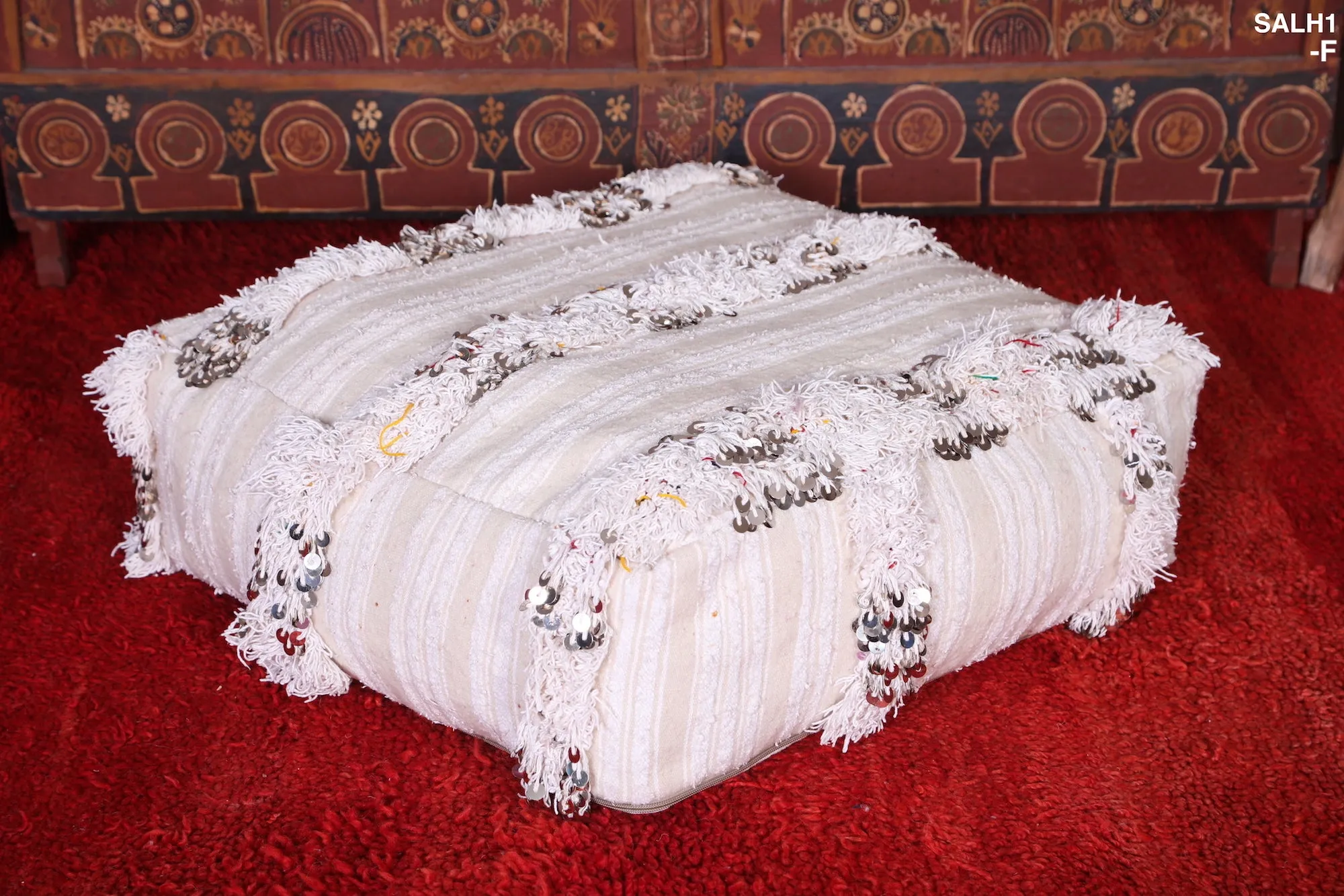 Moroccan handwoven woven berber kilim pouf