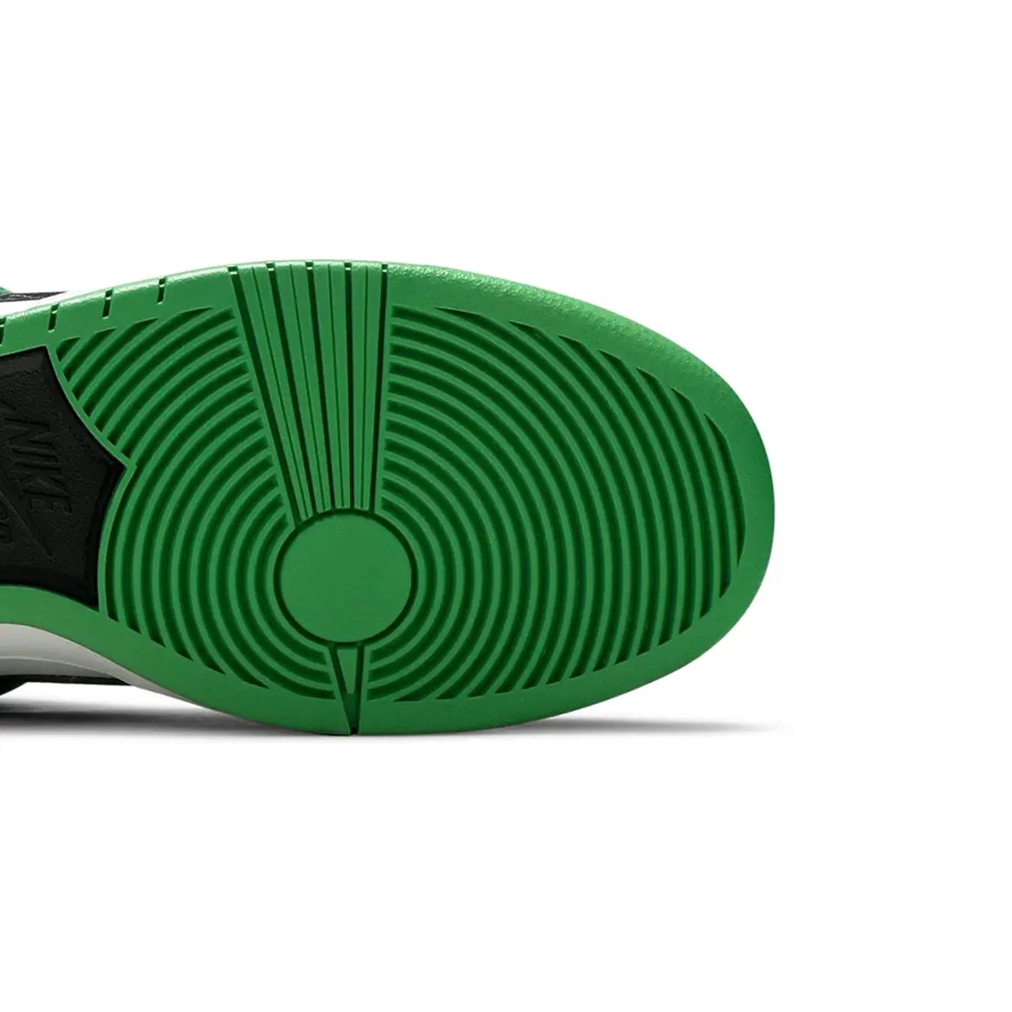 Nike SB Dunk Low 'Classic Green'