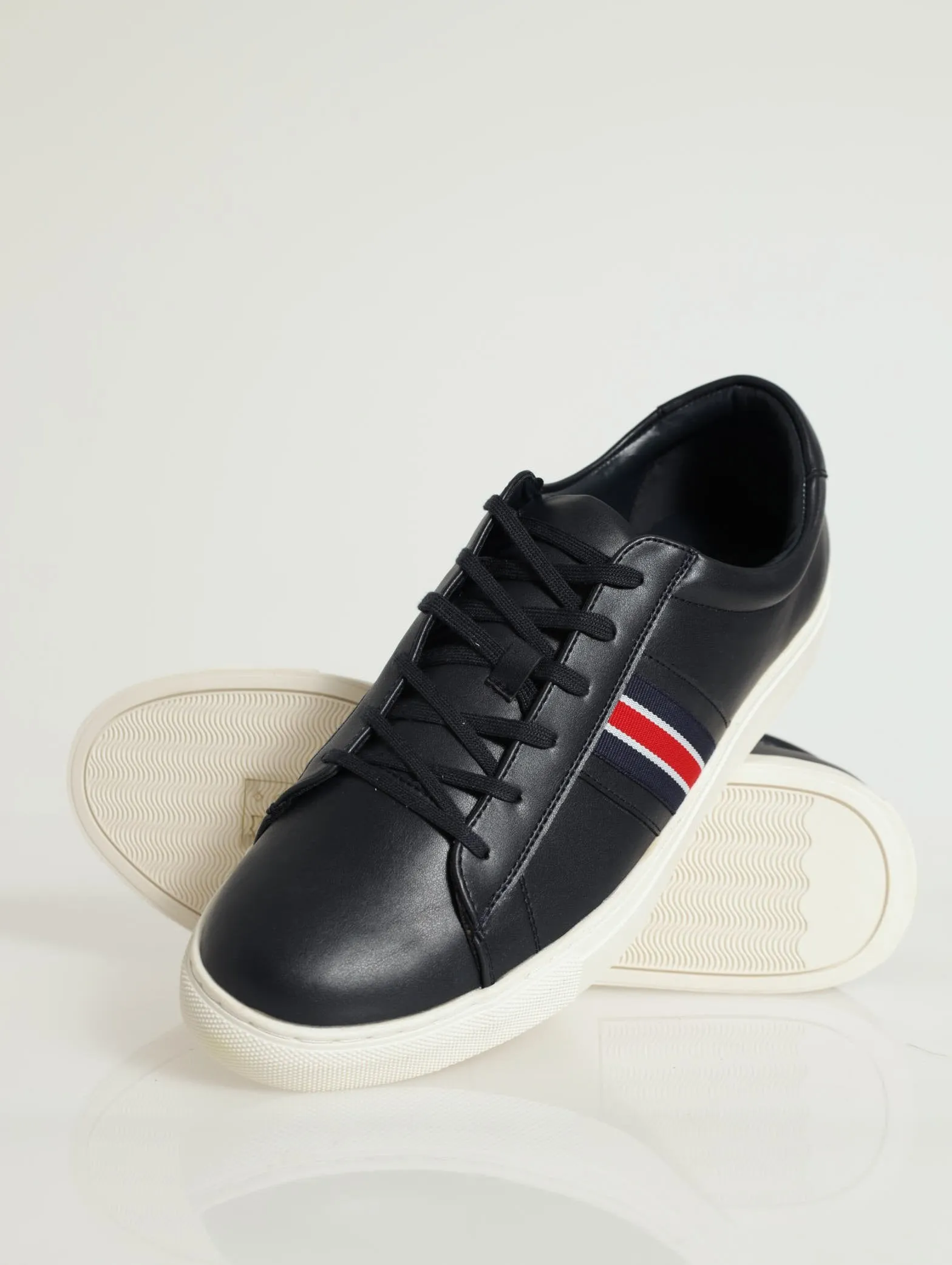 Pryce Classic Basic Sneaker - Navy