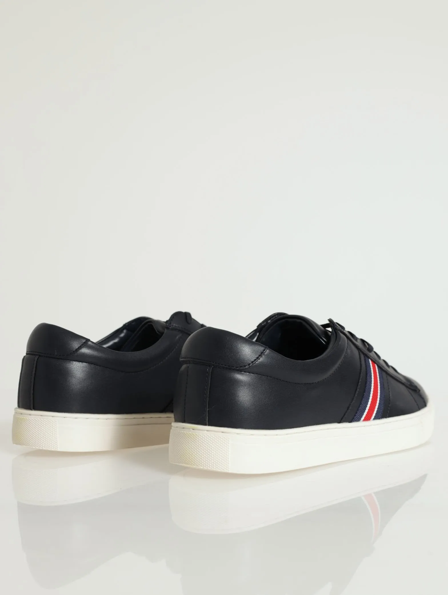 Pryce Classic Basic Sneaker - Navy