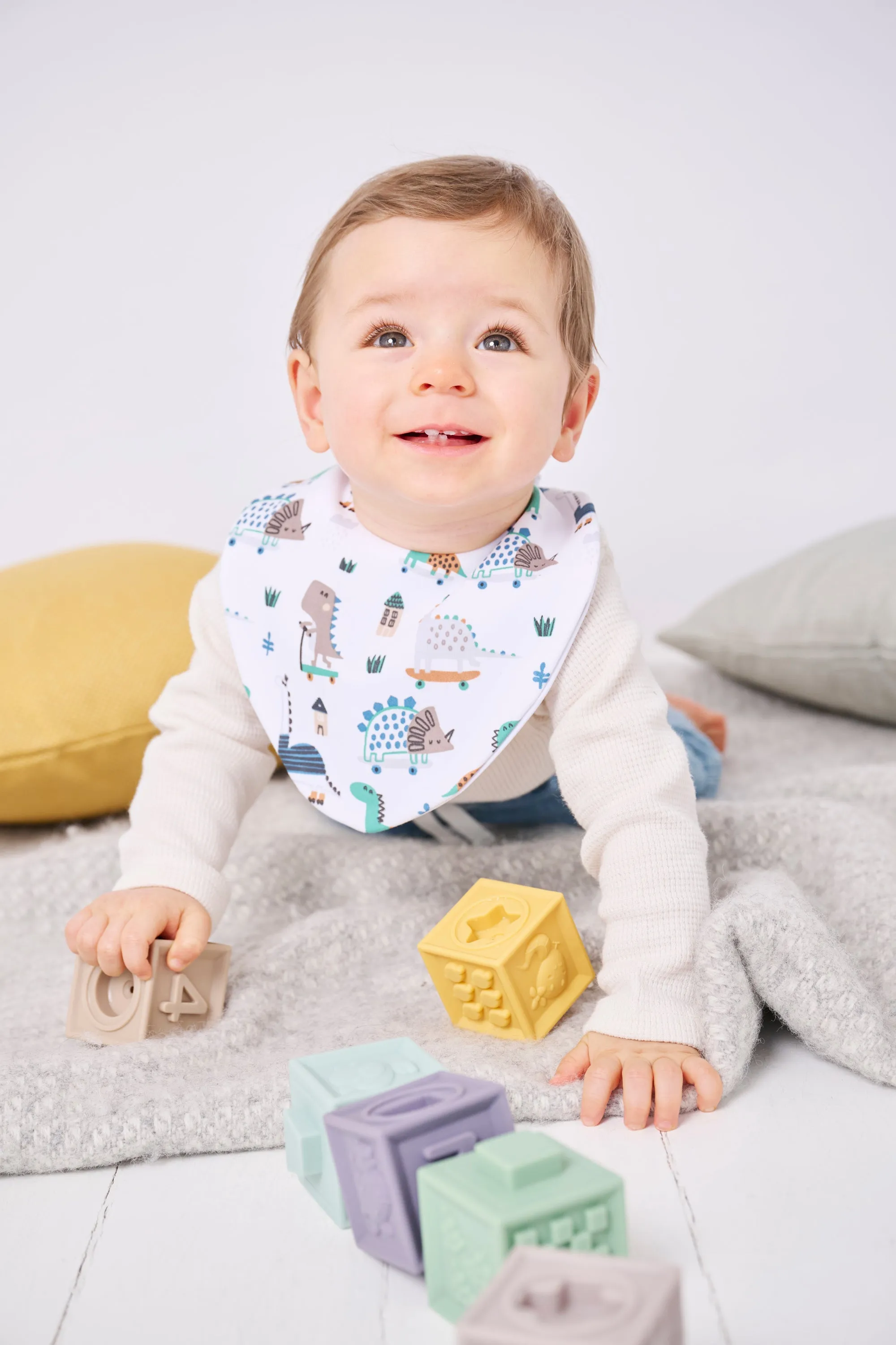 Skater Dino's Waterproof Dribble Bib