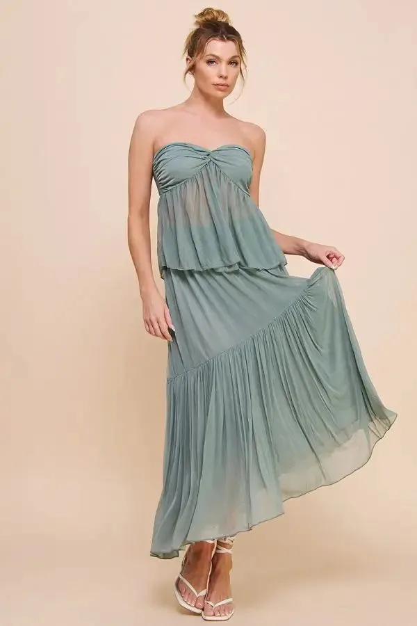 SOFT CRINKLED WOVEN ETHEREAL TUBE TOP