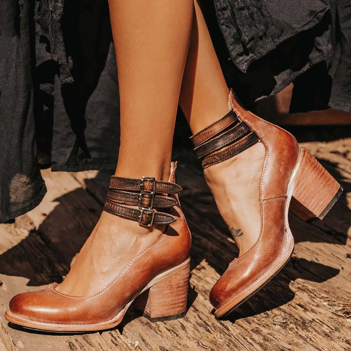 Sun Boots | Modern Elegance