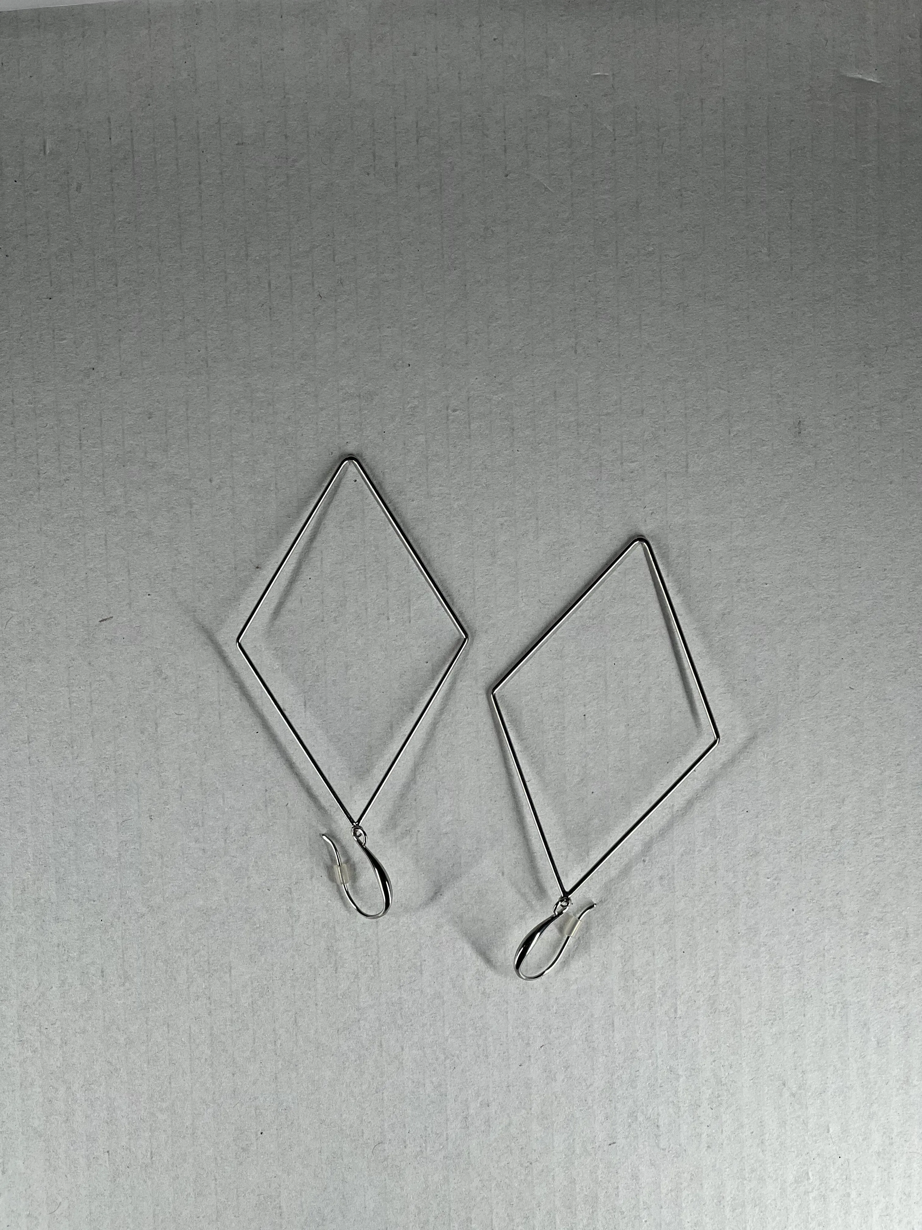 Triangle Hoops