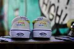 Vans Of The Wall 2018 Classic Sneaker Beige/White